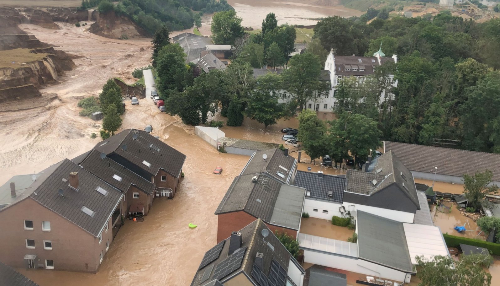 Überschwemmungen in Erftstadt Blessem (c) Rhein-Erft-Kreis