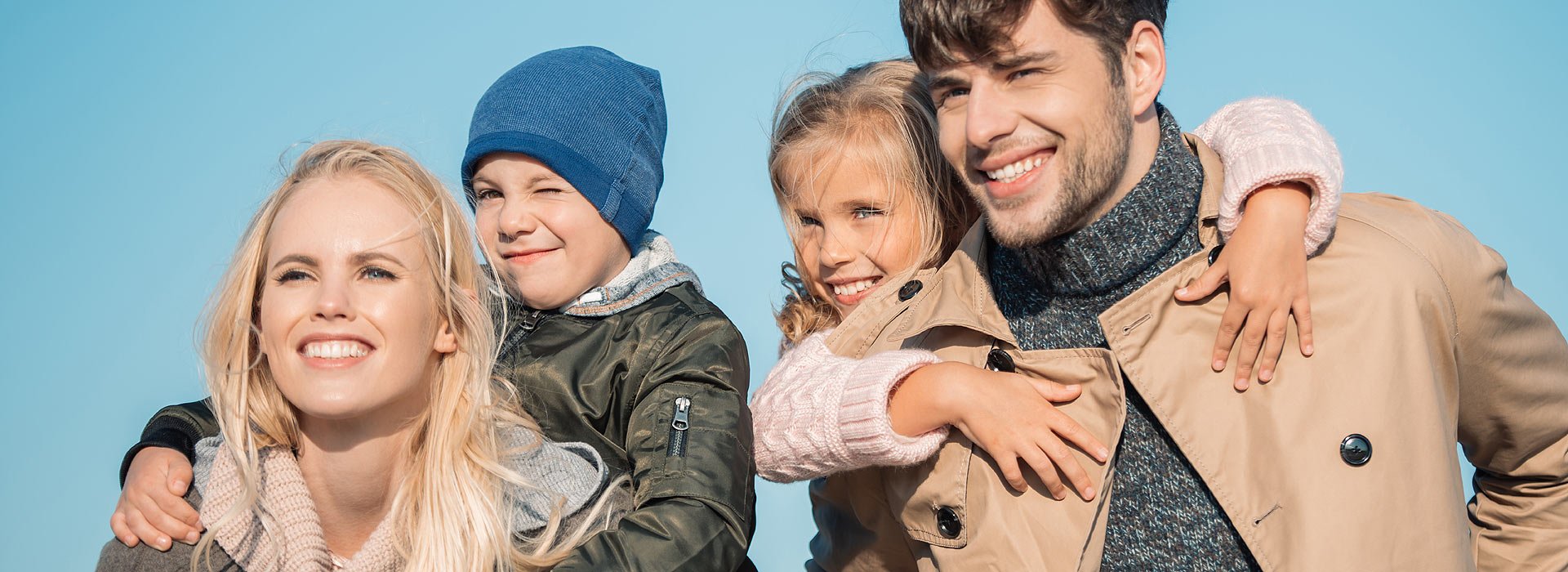 Kinder, Eltern und Familie (c) Depositphotos